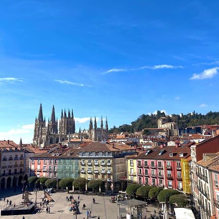 Apartamento Turistico Plaza Mayor Burgos Bagian luar foto