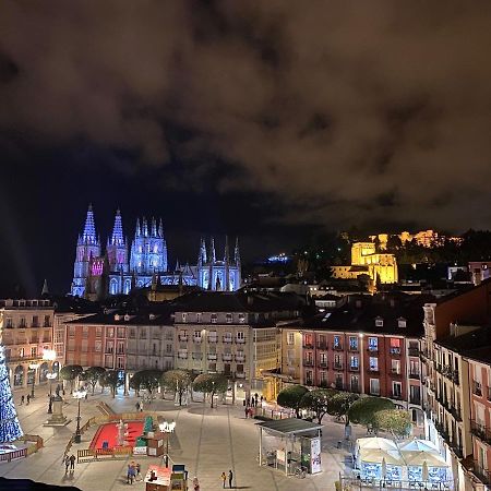 Apartamento Turistico Plaza Mayor Burgos Bagian luar foto