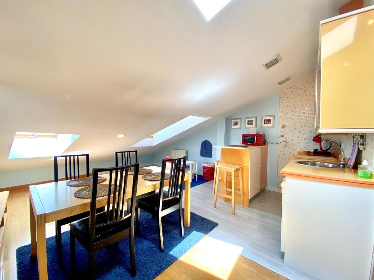 Apartamento Turistico Plaza Mayor Burgos Bagian luar foto