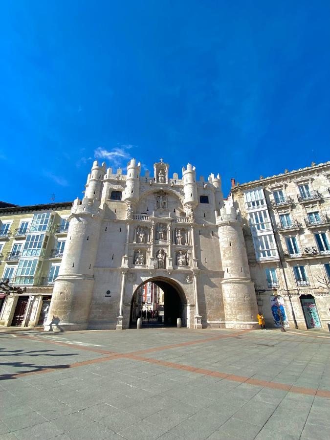 Apartamento Turistico Plaza Mayor Burgos Bagian luar foto