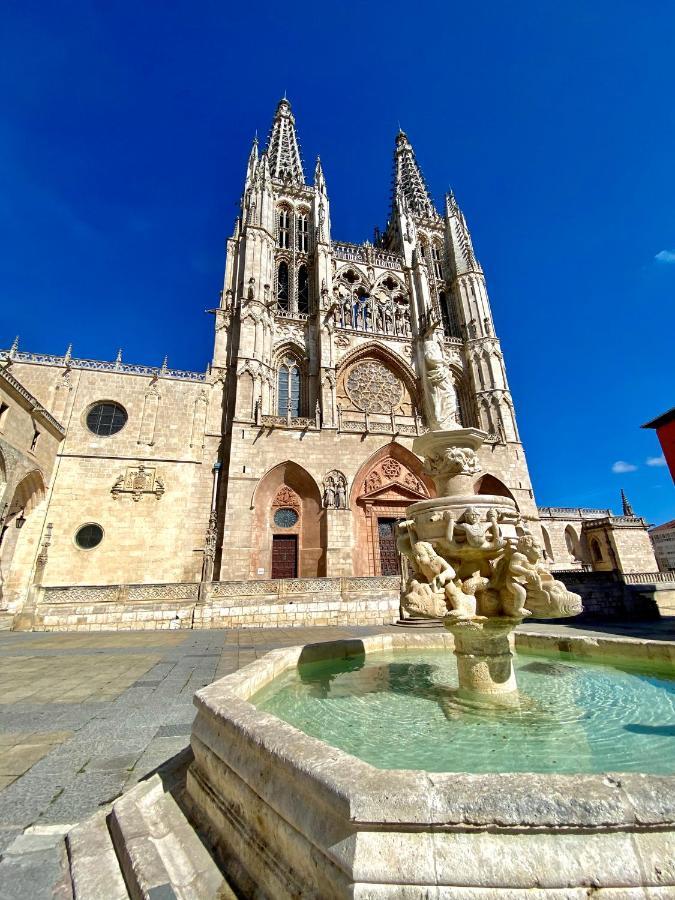 Apartamento Turistico Plaza Mayor Burgos Bagian luar foto